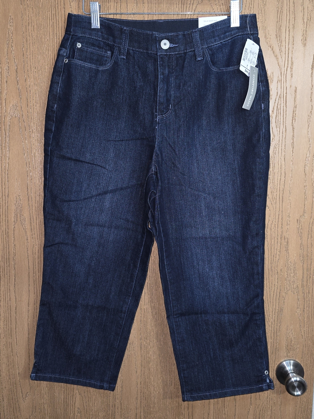 Christopher & Banks Everyday Denim Classic Fit Capri Jeans Blue Size 6 NWT
